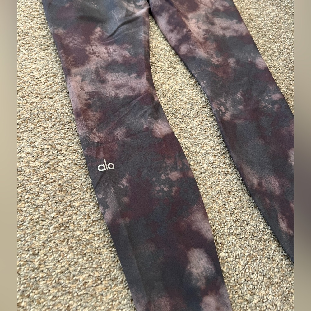 ALO Airlift Leggings tie dye women’s medium